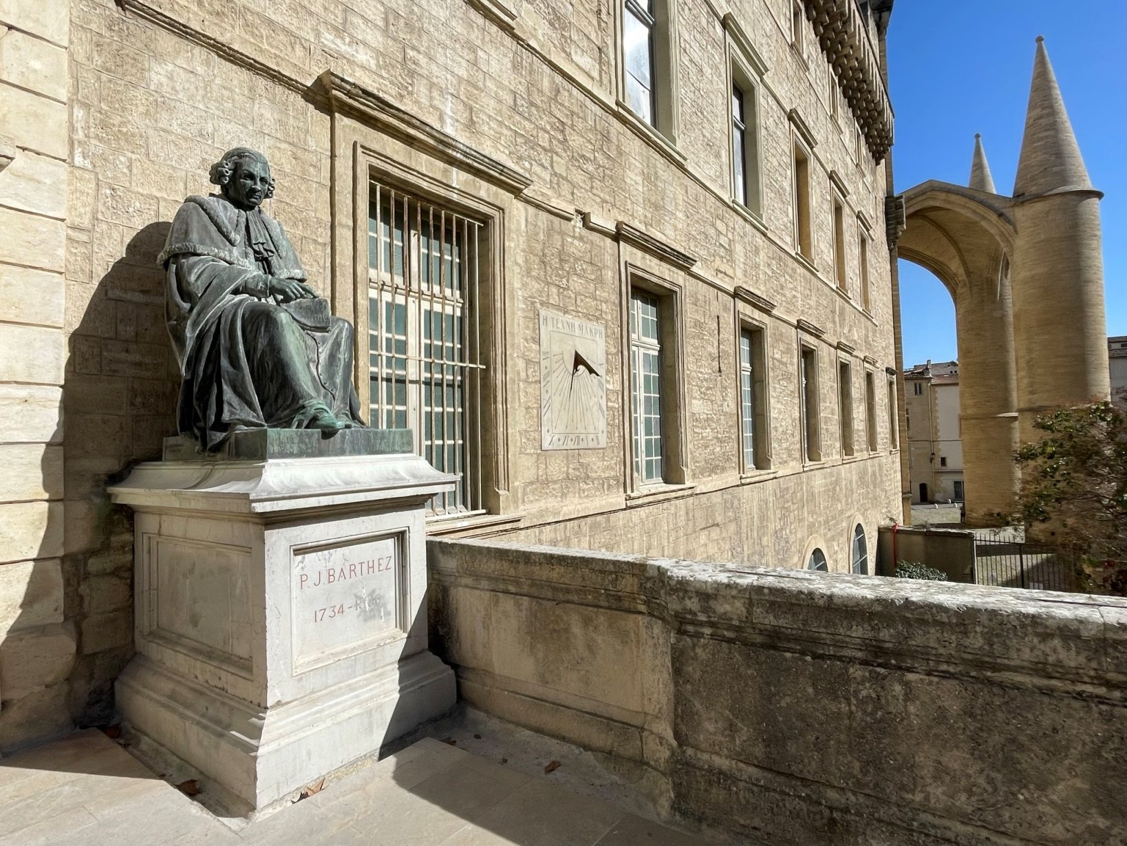 Paul Joseph Barthez monument, Montpellier (by Andrea Angelucci) - 03.JPEG